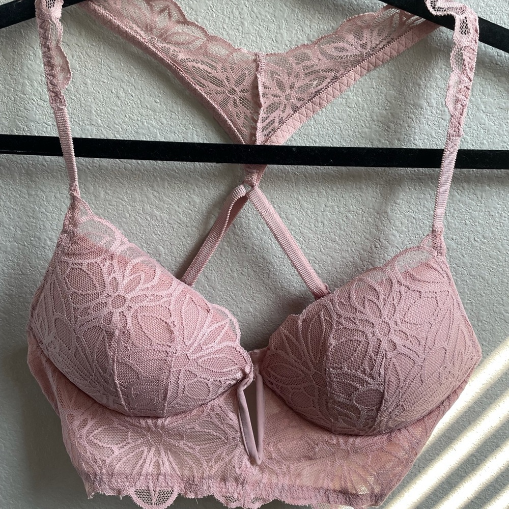 Victoria’s Secret PINK Lace Cross-back Bra